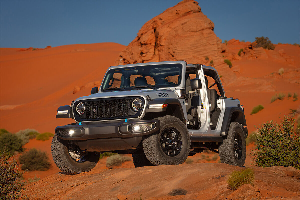 Jeep Wrangler 4xE Photo